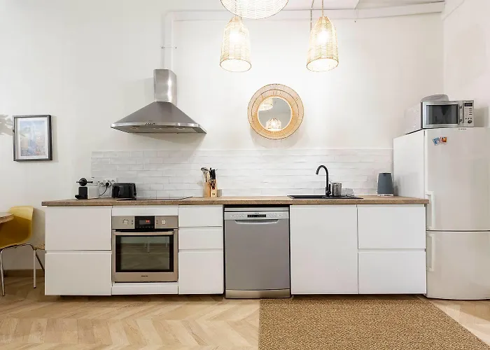 Boho Chic Apartment In Old Town