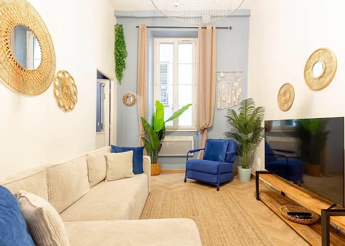 Boho Chic Apartment In Old Town